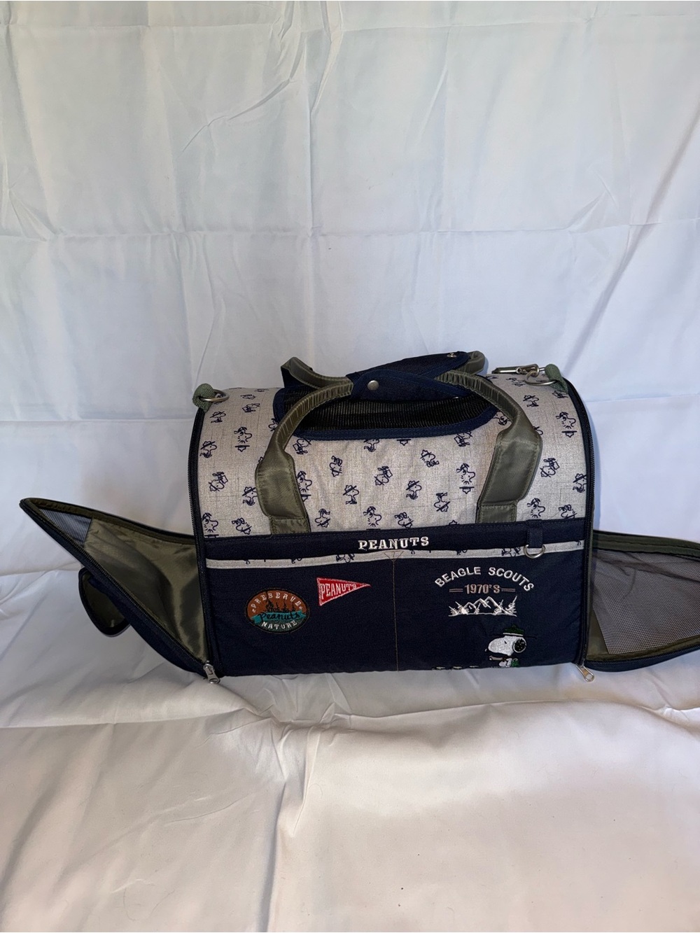 Peanuts Navy and Gray Beagle Scouts Duffel Bag